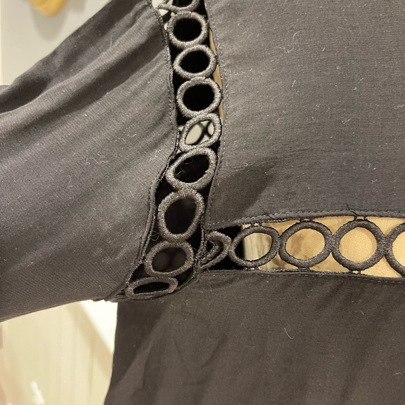 Size small See and Be Seen Flowy Top - Picture 4 of 6